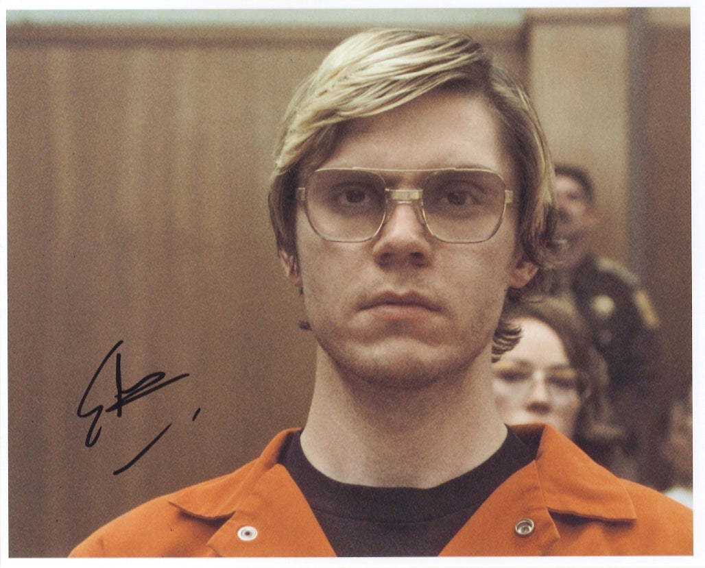 Evan Peters 8x10 signed photo
