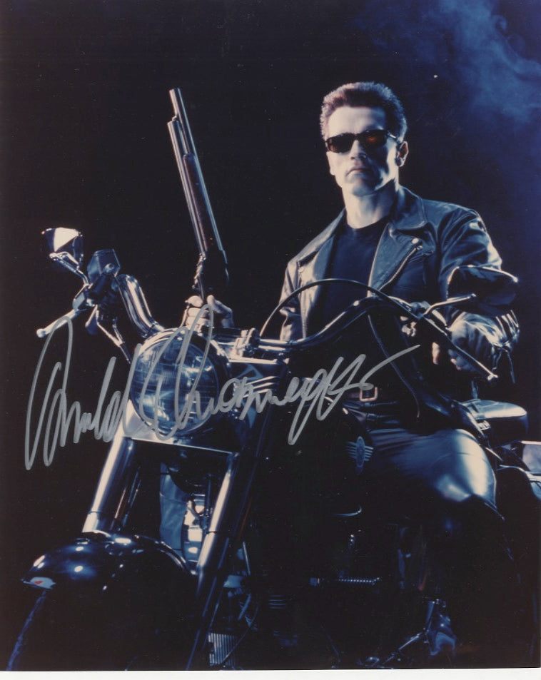 Arnold Schwarzeengger Terminator signed 8x10 photo